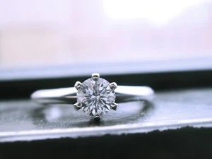 ANILLO DE COMPROMISO DE DIAMANTES TIFFANY & CO PLATINO 0,28 QUILATES VS1/G TALLA 5 - Imagen 1 de 13