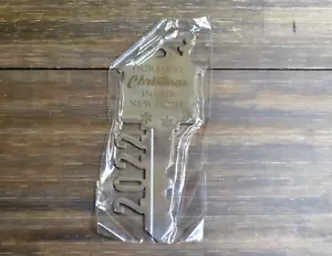 Primer adorno de Navidad nuevo hogar tono plateado llave de metal - Imagen 1 de 5