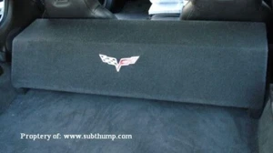 Alloggiamento subwoofer C6 Corvette Dual 10 Downfire 2005-2013 di Subthump - Foto 1 di 3