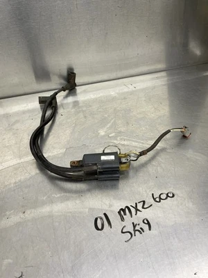 Bobina de encendido Ski-Doo Summit MXZ 600 700 1999-2003 OEM P/N #512059039 Foto 1 de 4