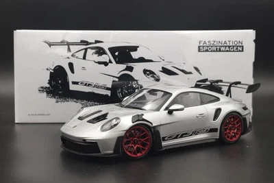 1:18 Porsche 911 992 GT3 RS Silver with Red Wheels & Black Decor Minichamps - Immagine 1 di 4