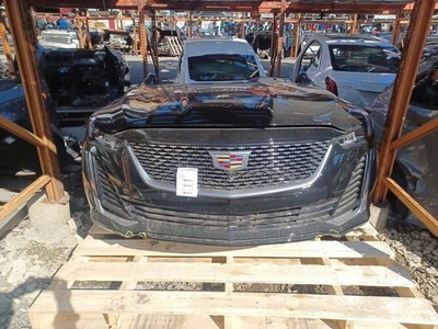 Clip delantero Cadillac CT5 2024 2931720 Foto 1 de 4