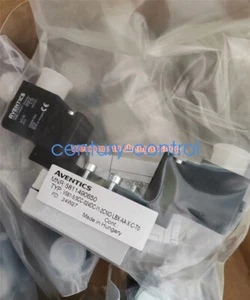 1pc NEW 5811490650 Pressure Switch By DHL or FedEx - Picture 1 of 1