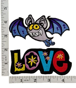 Embroidered Patch Set - Bat Love - NEW - Iron-on/Sew-on - 2-Patch Set - Picture 1 of 1