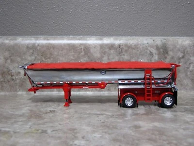 DCP 1/64 Red Chrome Mac Spread Axle Round Dump Trailer Farm Toy - Image 1 of 3