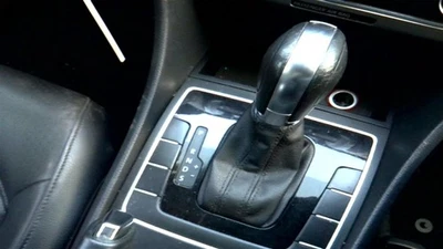 Conjunto de palanca de cambios de transmisión manual usado se adapta a: Volkswagen Passat 2014 grado A Foto 1 de 4