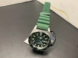 Orologio Uomo Citizen Promaster Marine Diver's 200m Automatico Verde NY0121-09X - Foto 1 di 3