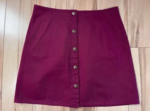 Minifalda Harper Heritage para mujer mediana de mezclilla borgoña línea A frente a presión - Imagen 1 de 7