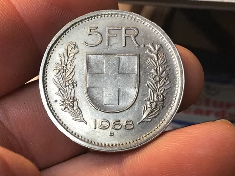 1968 B Switzerland 5 Francs Copper-Nickel Coin, 31.3mm larger 1st Year Type Cover