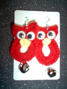 Hand crochet earrings, dangling red owl w/bell J - Picture 1 of 3