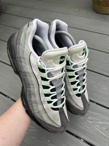 NIKE air max 95 OG fresche di zecca UK 8 5
