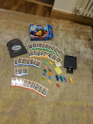 Think Fun Rush Hour Traffic Jam Game 2010. EXC+ & COMPLETE. SEE INFO & PHOTOS - Image 1 of 4