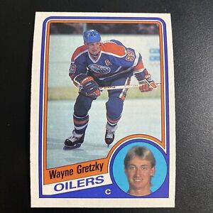 1984-85 O-PEE- CHEE Hockey WAYNE GRETZKY Edmonton Oilers Card #243 Hall of Fame.