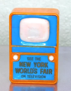 Mini visor de TV vintage de la Feria Mundial de Nueva York ~ 1961 UNISPHERE ~ Swiss Sky Ride - Imagen 1 de 4
