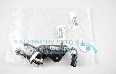 Оригинальный задний правосторонний датчик высоты для Lexus GX460 2010-2022 8940760040 от оригинального производителя - Изображение 1 из 3