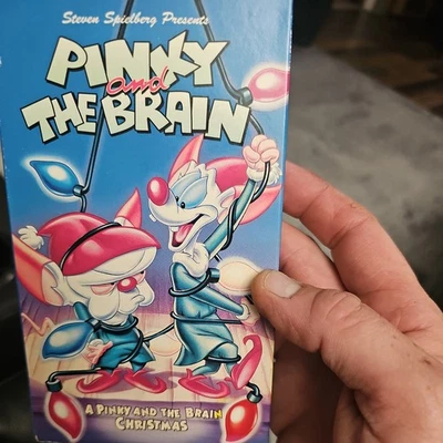 Pinky & the Brain Christmas VHS 1997  - Image 1 of 4