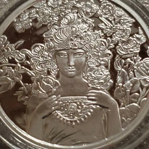 ALPHONSE MUCHA ROSE 1 OZ .999 MONEDA DE PLATA #3 EN SERIE NUEVO con COA Beautiful Art - Imagen 1 de 10