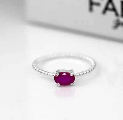 925 Sterling Silver Lab Created Red Ruby Oval Gemstone Ribbed Bubble Ladies Ring - Image 1 of 4