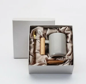 High quality ceramic coffee mug comes with bamboo lid, stainless steel spoon - Picture 1 of 5