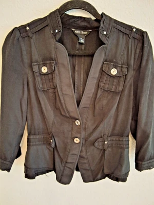 Женские часы White House Black Market Black Utility с карманами и классическими деталями 6 шт. - Изображение 1 из 4