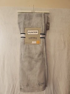 Brand New! Oversized Hunter Premium Quality Throw Glacier Gray - 50” x 70” - Picture 1 of 6