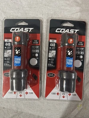 Фонарик ручной светодиодный Coast PolySteel 440 люмен - профессиональный класс водонепроницаемый упаковка 2 шт. - Изображение 1 из 4