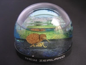 NEW ZEALAND hand made souvenir - Picture 1 of 6