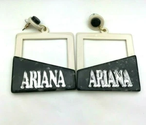 Impresionantes pendientes personalizados de mármol blanco y negro placa de identificación corte láser - Imagen 1 de 9