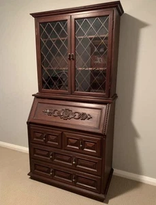 writing bureau - Picture 1 of 2