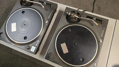 Technics SL 1210 mk2 (2 Stück) Teilweise defekt! - Bild 1 von 4