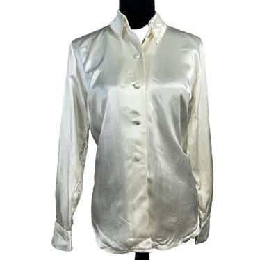 Винтажная блузка Sandra Ow Wing N.R.1 8 цвета слоновой кости с атласным воротником на пуговицах сделано в США - Изображение 1 из 4