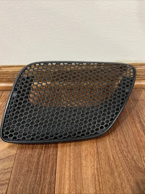 Pontiac Bonneville GXP 2004 2005 parrilla superior delantera conductor izquierdo Foto 1 de 4