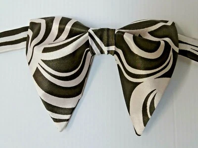 手工制作男式缎面领结手帕深棕色象牙色婚礼舞会 Gft 4 Him — 第 1/4 张图片