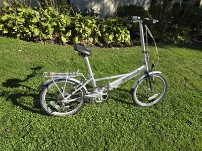 Dahon 7005 8 Speed Folding Bicycle - Image 1 of 4