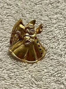 Vintage Cinco Signed Santa Angel Pin Gold Tone With Red/Green Rhinestones  - Picture 1 of 3