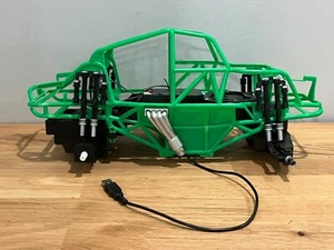 Grave Digger Monster Jam Truck Chassis - Spin Master - 1/10 - RC - Picture 1 of 22