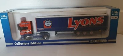 UNIVERSAL HOBBIES 5610 - SCANIA R580 - LYONS EUROPEAN LIMITED - LIMITED EDITION - Image 1 of 4