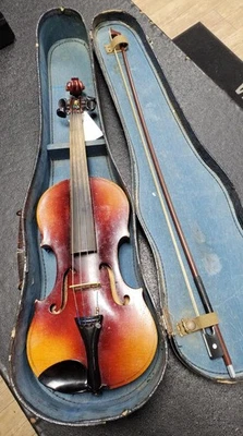 FACIEBAT CREMONENFIS FACIEBAT ANNO 17 (P03019898) - Image 1 of 3