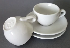 2  ACF Espressotassen mit Untertasse Tropfenform weiß Designklassiker - Bild 1 von 5