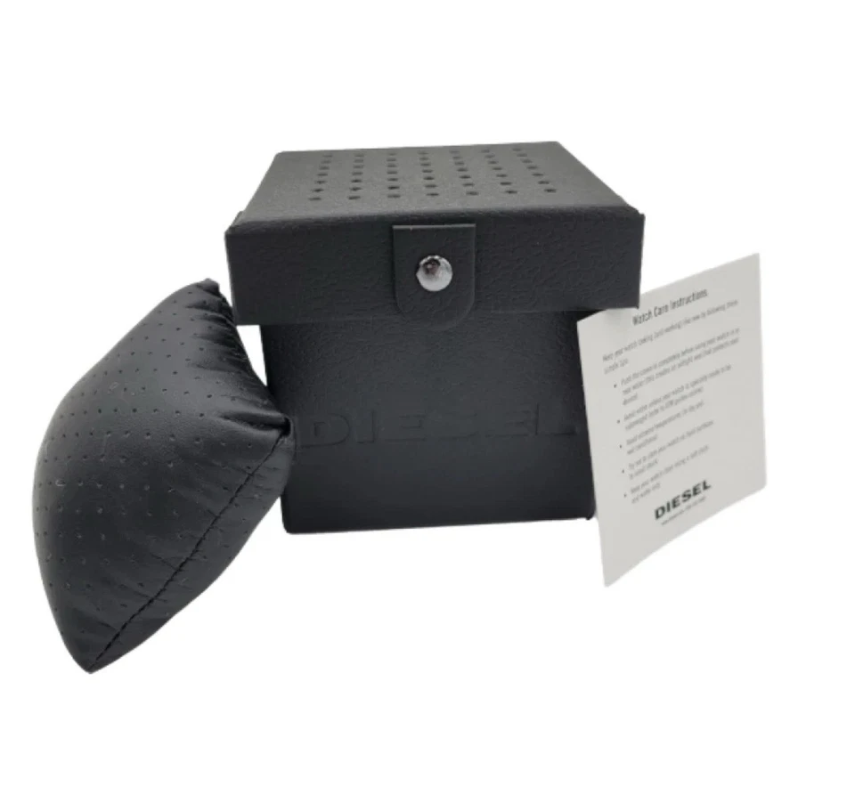 CAJA REGALO RELOJ DIESEL NEGRO CON GARANTÍA/TARJETA MANUAL Foto 1 de 1