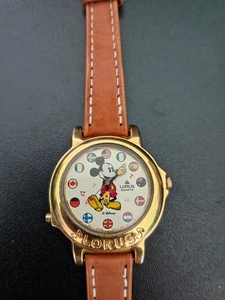 Micky Maus Uhr der Marke Loris mit Nationalflaggen - Bild 1 von 7