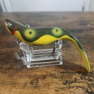 Vintage Heddon Cousin 1 Bullfrog-4 1/2 pulgada. Ex. estado (¿sin usar?) Foto 1 de 4