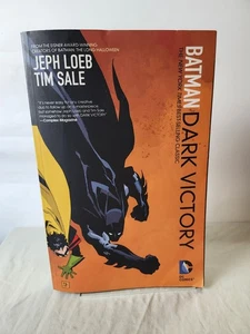 DC Comics Batman: Dark Victory TPB Jeph Loeb Tim Sale  Issues 0-13, 2014 - Bild 1 von 6