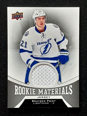 BRAYDEN POINT JERSEY 2016-17 UPPER DECK ROOKIE MATERIALS 16-17 NO RM-BP    29953 - Image 1 of 2