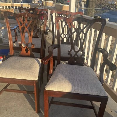 Set Of 4 Very Nice HENKEL HARRIS Mahogany Dining Room Chairs, Great Fabric - Image 1 of 4