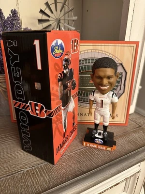 FOCO JaMarr Chase Cincinnati Bengals Skyline Chili Exclusive Bobblehead