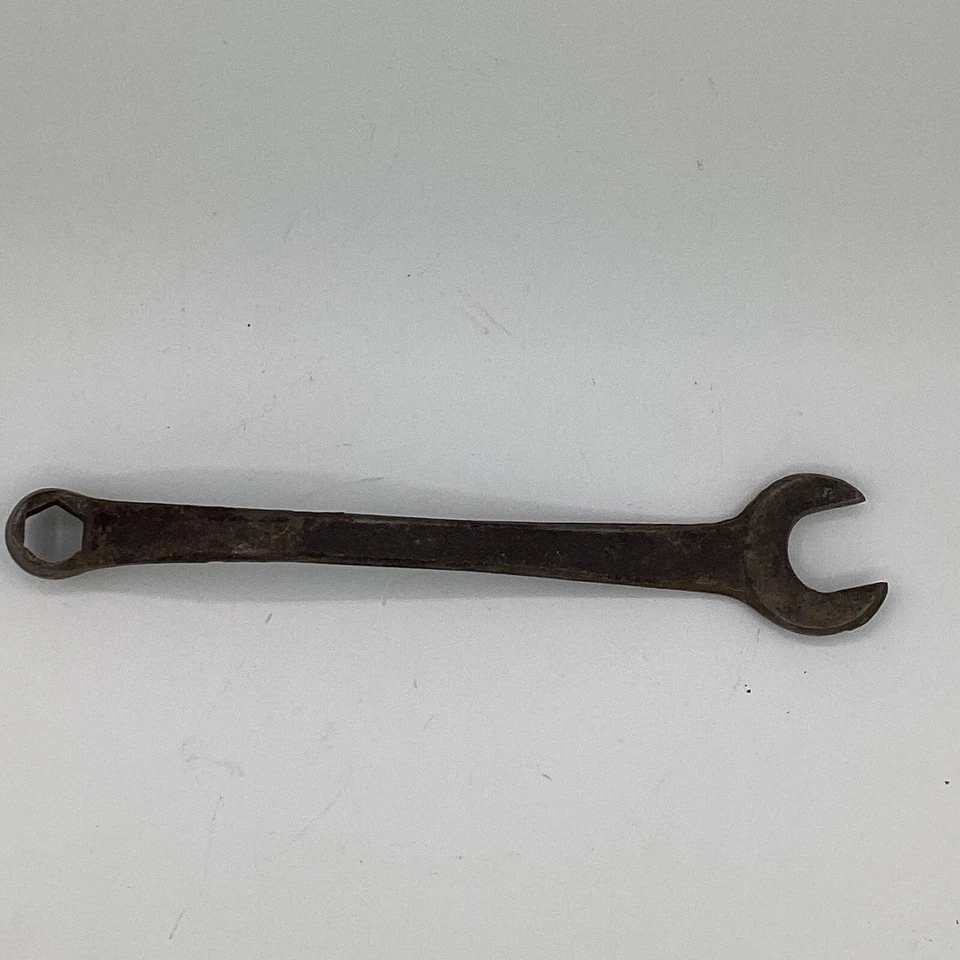 LLAVE ENCHUFABLE ANTIGUA VINTAGE ORIGINAL FORD MODELO T M, OEM, vintage, clásica Foto 1 de 4