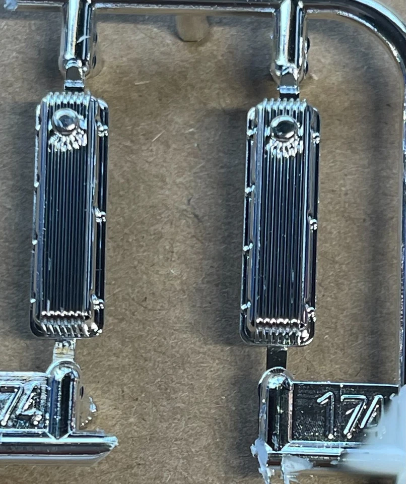 CARRERA REVELL OF AMERICAS INC 1/25 '65 Chevy Impala RMX854190 Plastics