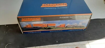 1/50 (1/48) TWH Sword Freightliner Century East Flatbed Trailer Schneider truck - Image 1 of 4