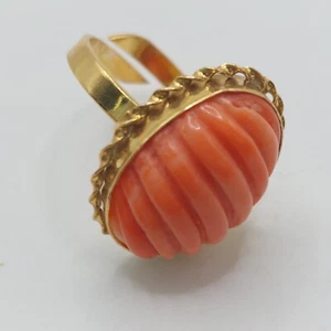 Anillo coral, coral natural, plata chapada en oro, estilo vintage - Imagen 1 de 6